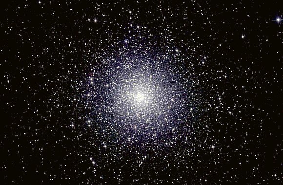 Amas globulaire NGC 104